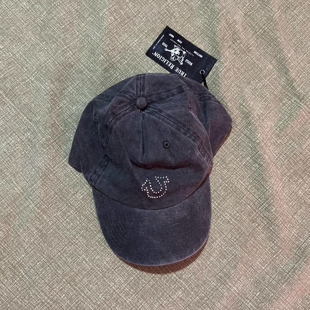 Cap with rhinestones